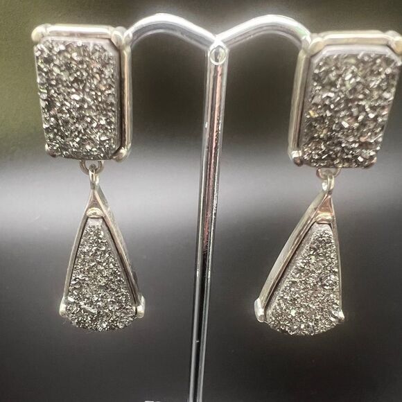 DRUZY Style Teardrop Earrings - Picture 3 of 7